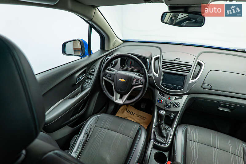 Внедорожник / Кроссовер Chevrolet Tracker 2013 в Киеве