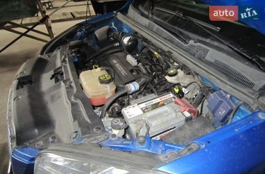 Внедорожник / Кроссовер Chevrolet Tracker 2014 в Сумах
