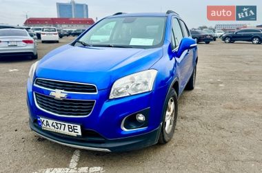Позашляховик / Кросовер Chevrolet Tracker 2014 в Києві