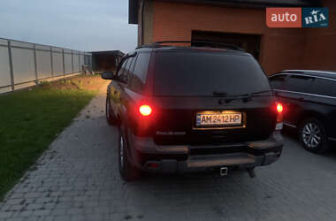 Внедорожник / Кроссовер Chevrolet TrailBlazer 2004 в 