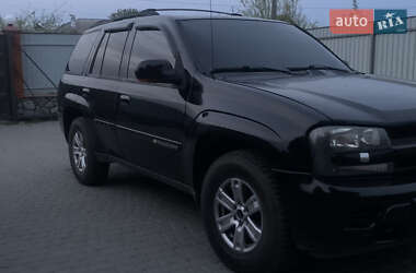 Внедорожник / Кроссовер Chevrolet TrailBlazer 2004 в 