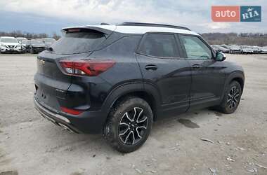 Внедорожник / Кроссовер Chevrolet TrailBlazer 2021 в 