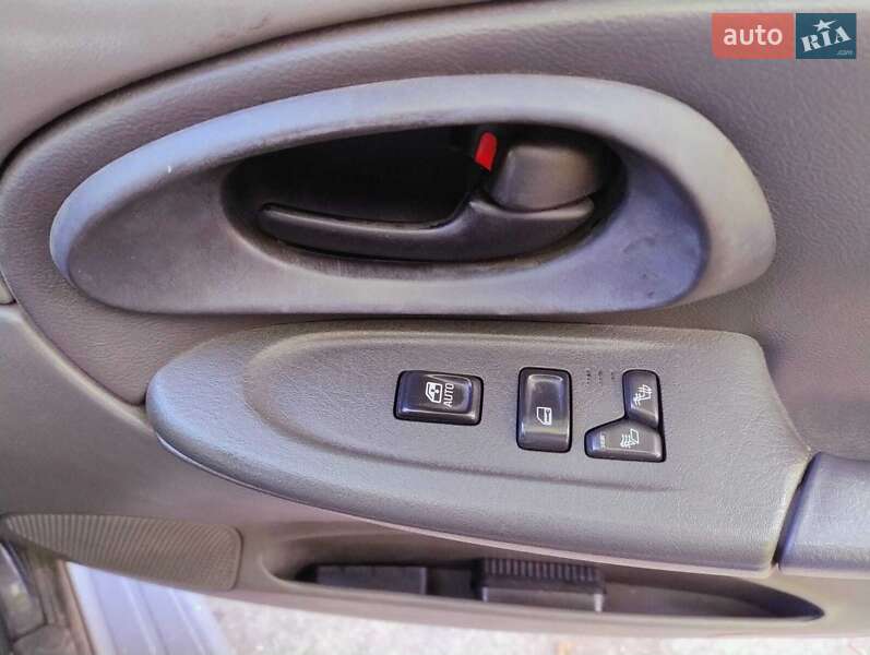 Позашляховик / Кросовер Chevrolet TrailBlazer 2004 в Києві фото 13 Позашляховик / Кросовер Chevrolet TrailBlazer 2004 в Києві