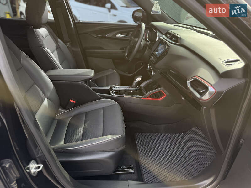 Внедорожник / Кроссовер Chevrolet TrailBlazer 2020 в Одессе фото 40 Внедорожник / Кроссовер Chevrolet TrailBlazer 2020 в Одессе