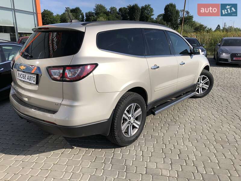 Внедорожник / Кроссовер Chevrolet Traverse 2016 в Львове