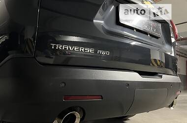 Внедорожник / Кроссовер Chevrolet Traverse 2020 в Киеве
