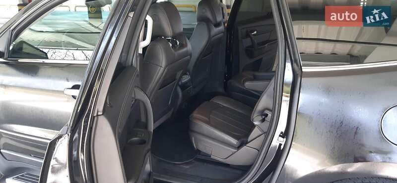 Внедорожник / Кроссовер Chevrolet Traverse 2017 в Киеве