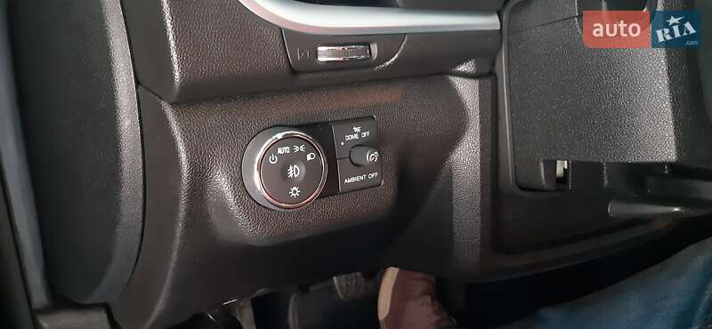 Внедорожник / Кроссовер Chevrolet Traverse 2017 в Киеве