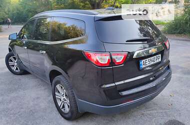 Внедорожник / Кроссовер Chevrolet Traverse 2015 в 