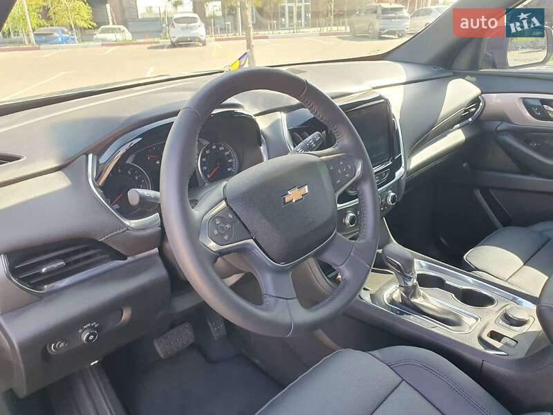 Внедорожник / Кроссовер Chevrolet Traverse 2022 в Николаеве