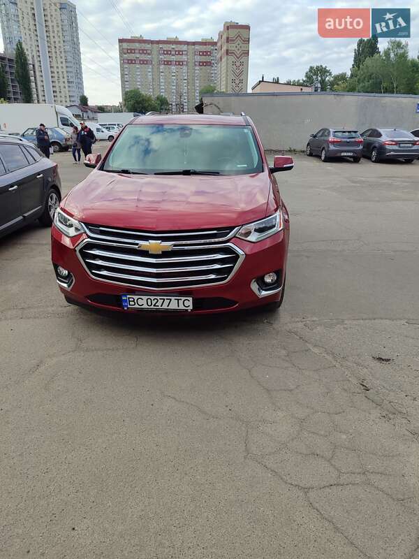 Внедорожник / Кроссовер Chevrolet Traverse 2017 в Киеве