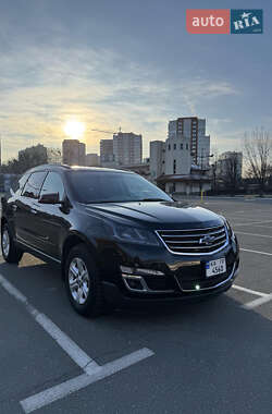 Внедорожник / Кроссовер Chevrolet Traverse 2017 в 