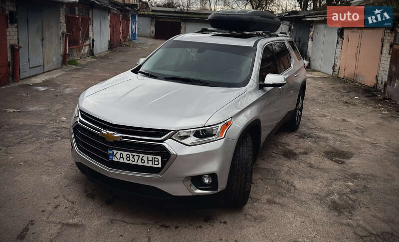 Внедорожник / Кроссовер Chevrolet Traverse 2018 в Киеве