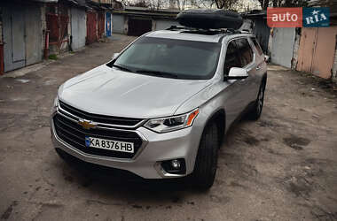 Внедорожник / Кроссовер Chevrolet Traverse 2018 в 