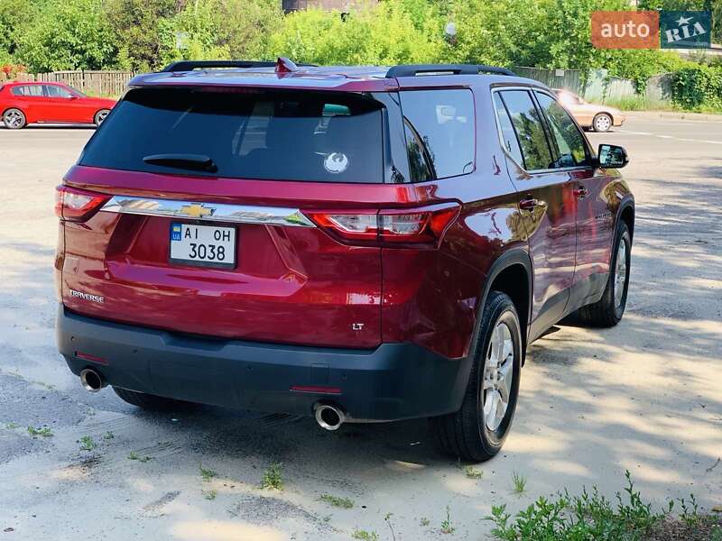 Внедорожник / Кроссовер Chevrolet Traverse 2020 в Киеве