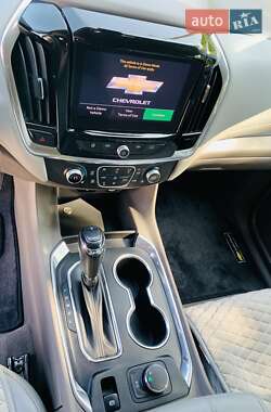 Внедорожник / Кроссовер Chevrolet Traverse 2020 в 