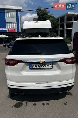 Внедорожник / Кроссовер Chevrolet Traverse 2018 в 