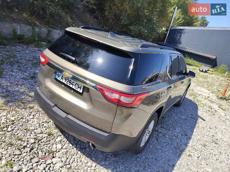 Внедорожник / Кроссовер Chevrolet Traverse 2019 в Киеве