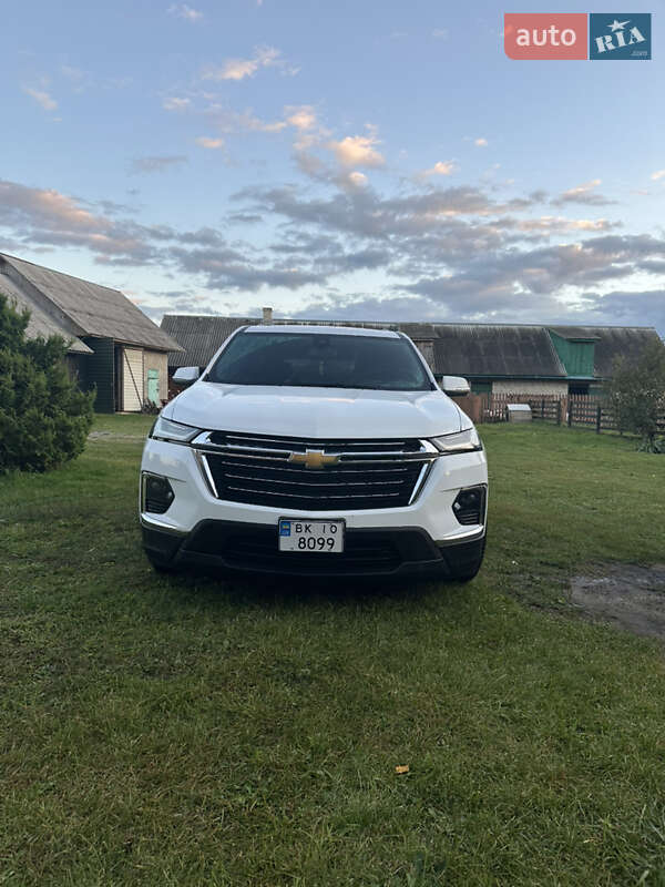 Позашляховик / Кросовер Chevrolet Traverse 2023 в Карпилівці