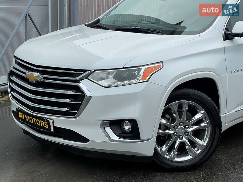 Внедорожник / Кроссовер Chevrolet Traverse 2018 в Киеве