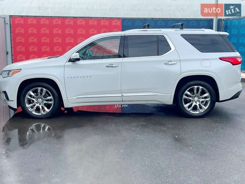 Внедорожник / Кроссовер Chevrolet Traverse 2018 в Киеве