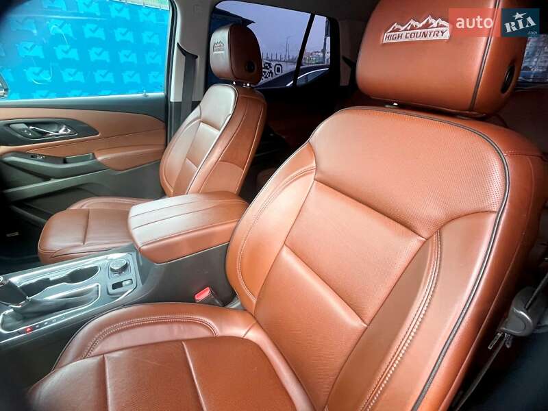 Внедорожник / Кроссовер Chevrolet Traverse 2018 в Киеве