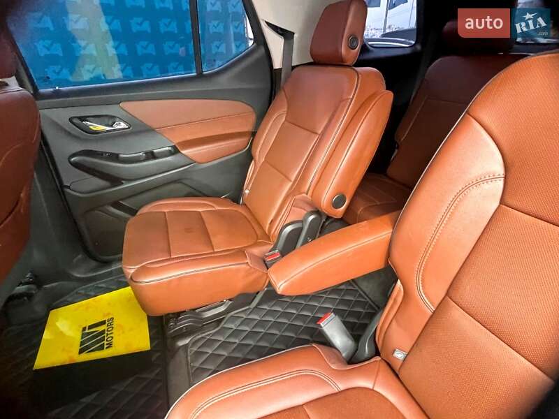 Внедорожник / Кроссовер Chevrolet Traverse 2018 в Киеве