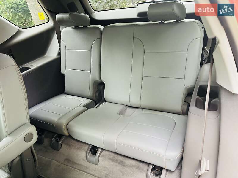 Внедорожник / Кроссовер Chevrolet Traverse 2020 в Киеве