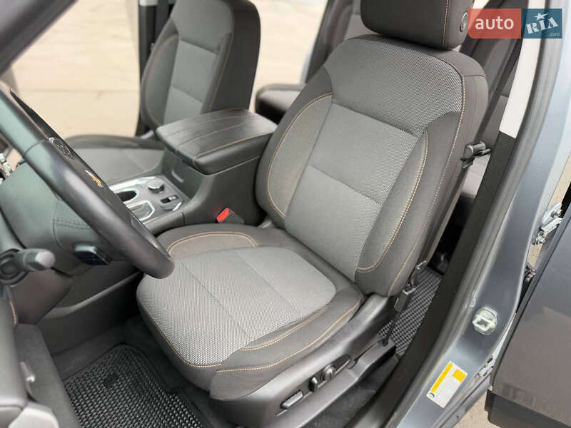 Позашляховик / Кросовер Chevrolet Traverse 2017 в Дніпрі фото 17 Позашляховик / Кросовер Chevrolet Traverse 2017 в Дніпрі