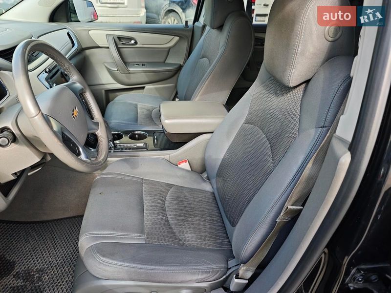 Внедорожник / Кроссовер Chevrolet Traverse 2015 в Харькове