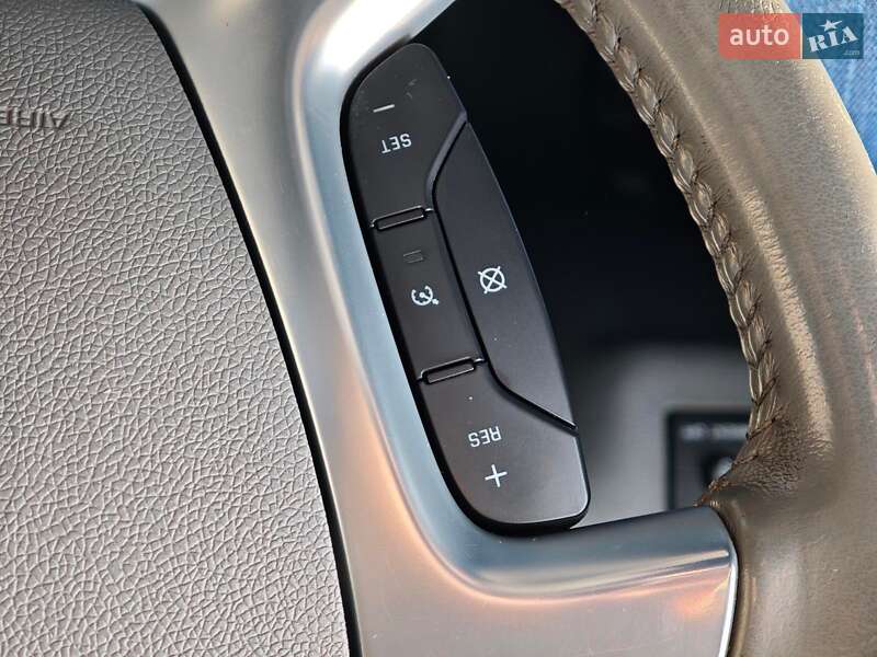 Внедорожник / Кроссовер Chevrolet Traverse 2015 в Харькове