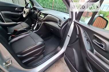 Внедорожник / Кроссовер Chevrolet Trax 2018 в 