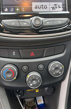 Позашляховик / Кросовер Chevrolet Trax 2020 в Броварах