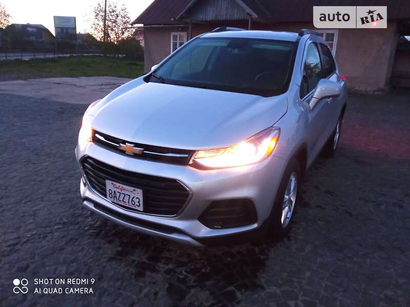 Внедорожник / Кроссовер Chevrolet Trax 2016 в Бучаче