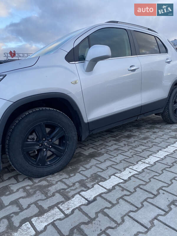 Внедорожник / Кроссовер Chevrolet Trax 2018 в Львове