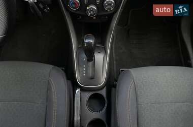 Позашляховик / Кросовер Chevrolet Trax 2018 в 