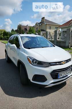 Внедорожник / Кроссовер Chevrolet Trax 2017 в Ровно