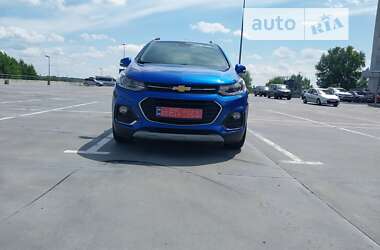 Внедорожник / Кроссовер Chevrolet Trax 2017 в Киеве