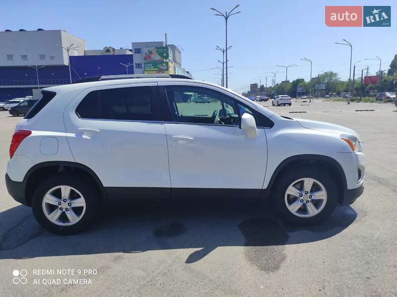 Внедорожник / Кроссовер Chevrolet Trax 2016 в Днепре фото 2 Внедорожник / Кроссовер Chevrolet Trax 2016 в Днепре