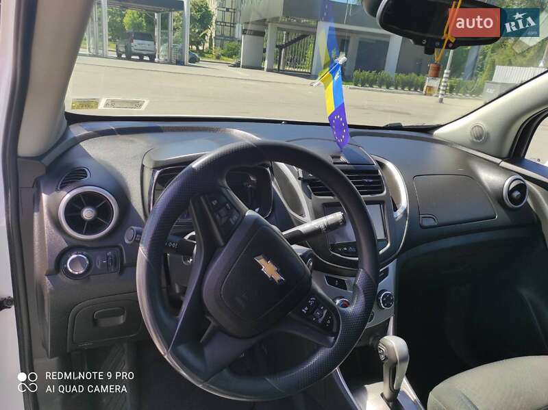 Внедорожник / Кроссовер Chevrolet Trax 2016 в Днепре фото 9 Внедорожник / Кроссовер Chevrolet Trax 2016 в Днепре