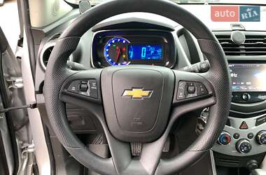 Внедорожник / Кроссовер Chevrolet Trax 2016 в 