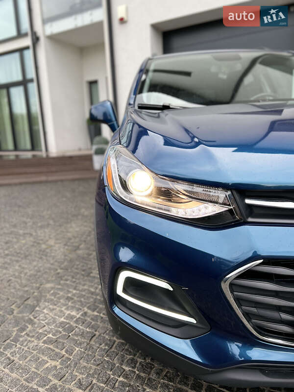 Внедорожник / Кроссовер Chevrolet Trax 2019 в Южном