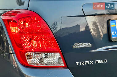 Внедорожник / Кроссовер Chevrolet Trax 2017 в 