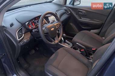 Позашляховик / Кросовер Chevrolet Trax 2017 в 