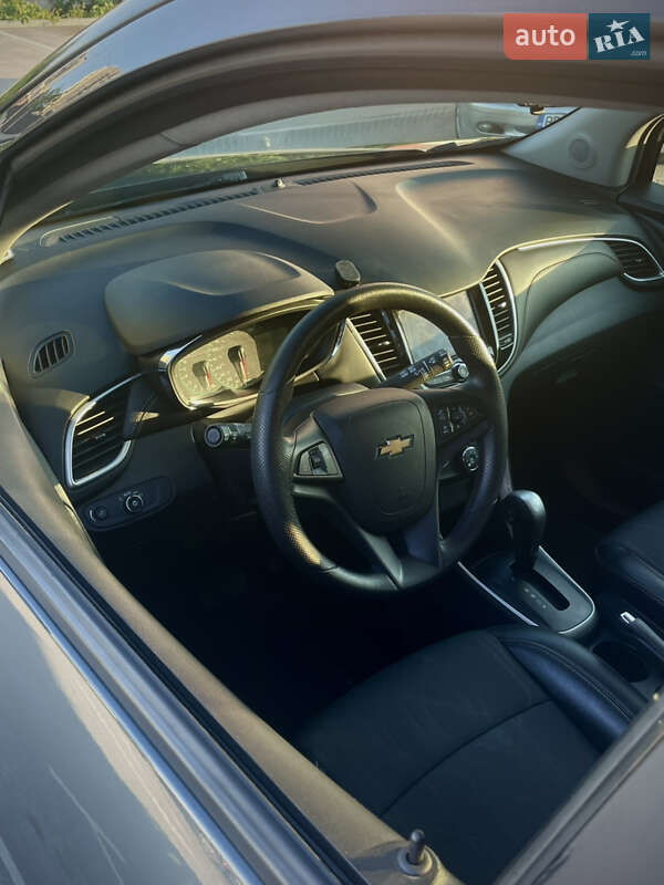 Внедорожник / Кроссовер Chevrolet Trax 2020 в Одессе
