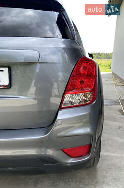 Внедорожник / Кроссовер Chevrolet Trax 2019 в 