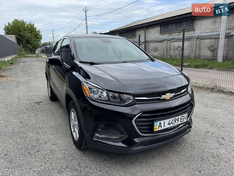 Внедорожник / Кроссовер Chevrolet Trax 2020 в Киеве