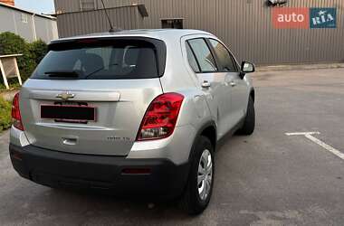 Внедорожник / Кроссовер Chevrolet Trax 2016 в 