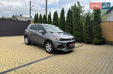 Позашляховик / Кросовер Chevrolet Trax 2020 в 
