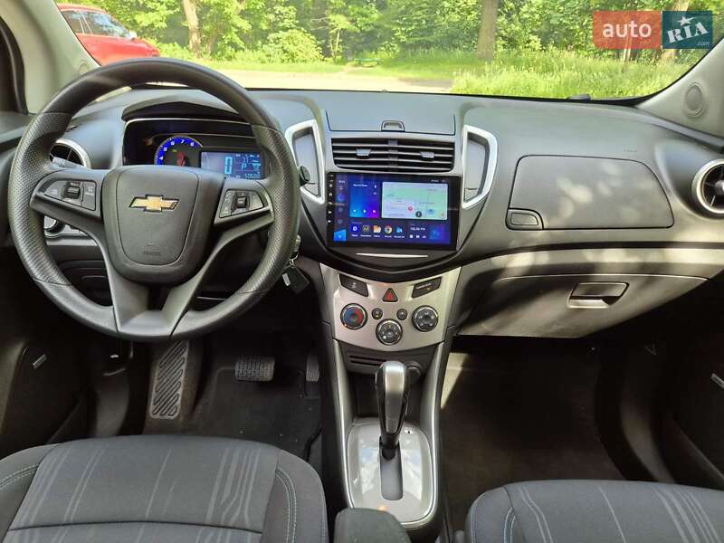 Позашляховик / Кросовер Chevrolet Trax 2016 в Софіївській Борщагівці